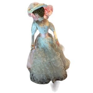 1985 Lloyderson Vanessa Porcelain Doll